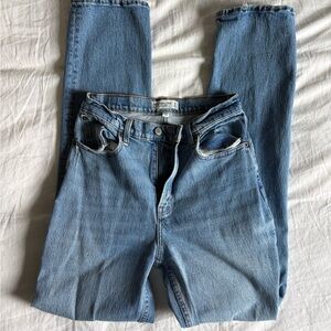 Abercrombie & Fitch 90s Straight High Rise 28/6 Extra Long Curve Love Jeans